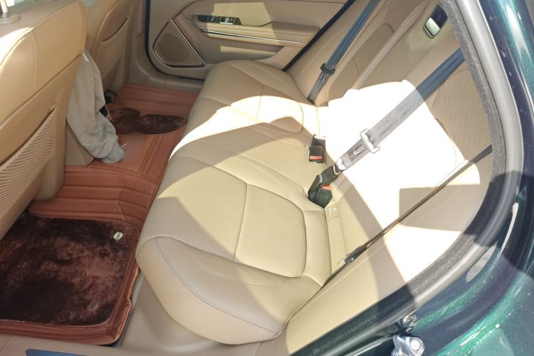 Used Jaguar XFL 2024 2.0T P250 Two-Wheel Drive Prestige Luxury Edition Left Rear Seat