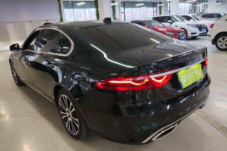 Used Jaguar XFL 2024 2.0T P250 Two-Wheel Drive Prestige Luxury Edition Rear Left 45 Deg