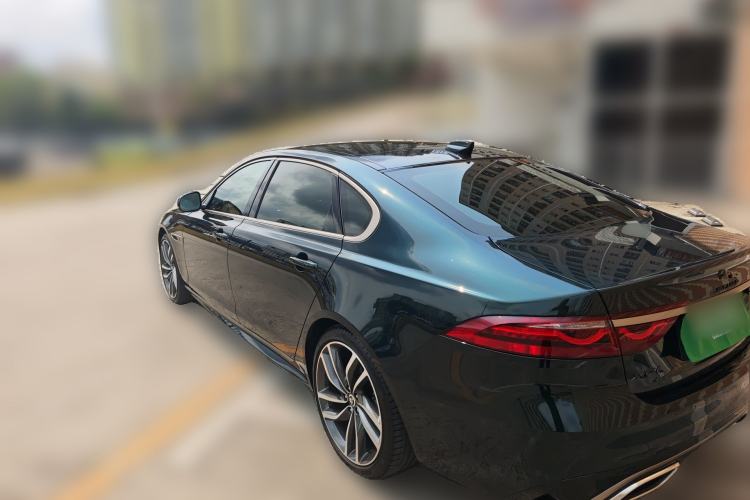 Used Jaguar XFL 2024 2.0T P300 Four-Wheel Drive Flagship Sport Gold Edition Rear Left 45 Deg