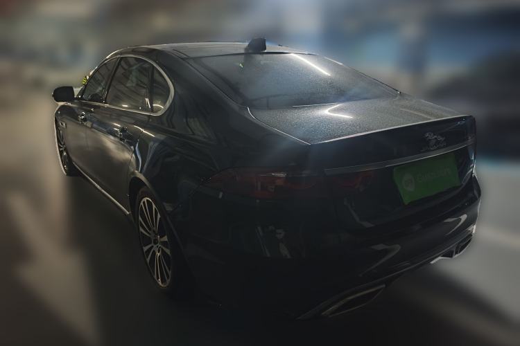 Used Jaguar XFL 2024 2.0T P250 Two-Wheel Drive Prestige Luxury Edition Rear Left 45 Deg