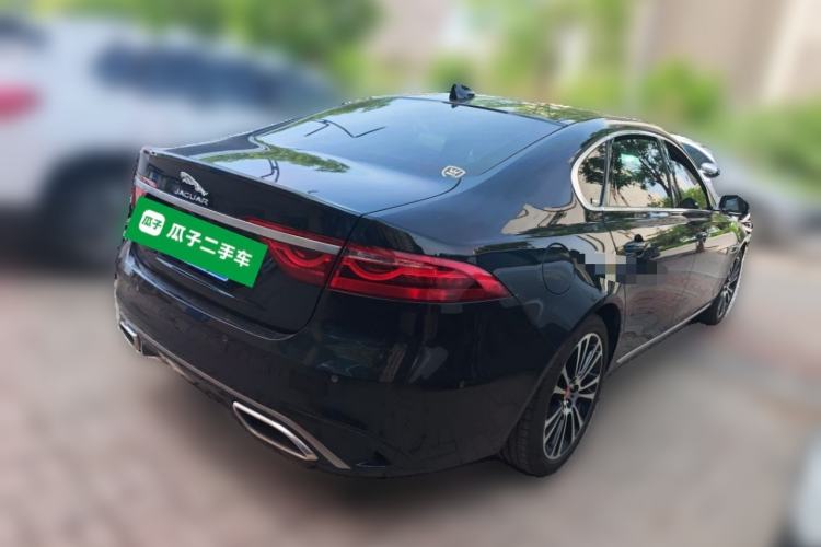 Used Jaguar XFL 2024 2.0T P250 Two-Wheel Drive Prestige Luxury Edition Rear Right 45 Deg