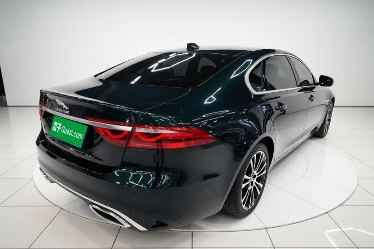 Used Jaguar XFL 2024 2.0T P250 Two-Wheel Drive Prestige Luxury Edition Rear Right 45 Deg