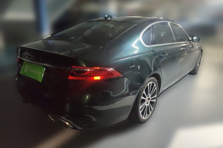 Used Jaguar XFL 2024 2.0T P250 Two-Wheel Drive Prestige Luxury Edition Rear Right 45 Deg