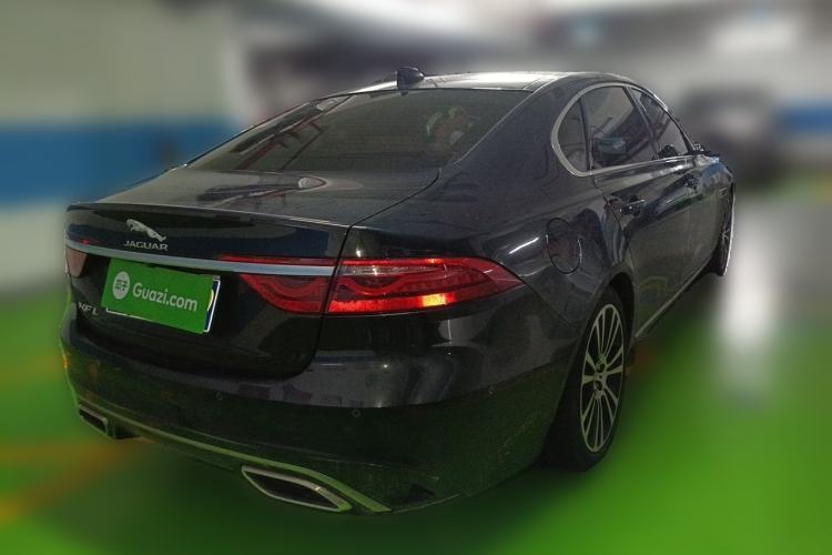 Used Jaguar XFL 2024 2.0T P250 Two-Wheel Drive Prestige Luxury Edition Rear Right 45 Deg