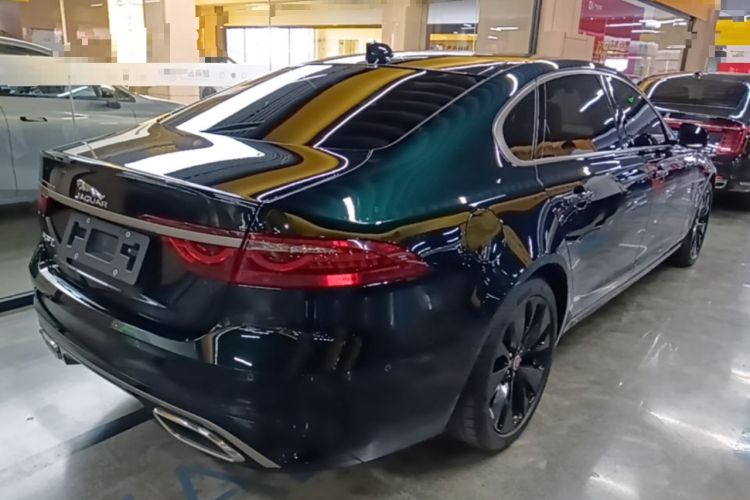 Used Jaguar XFL 2024 2.0T P250 Two-Wheel Drive Prestige Luxury Edition Rear Right 45 Deg