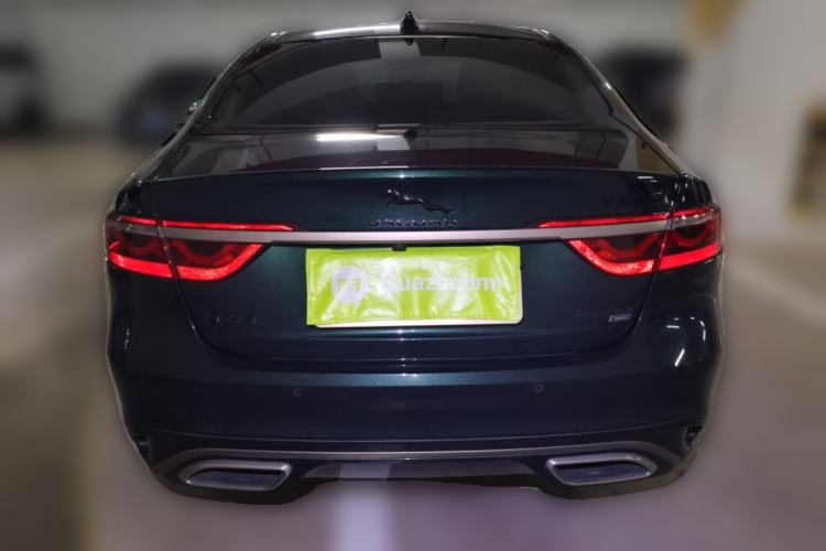 Used Jaguar XFL 2024 2.0T P300 Four-Wheel Drive Flagship Sport Gold Edition Rear