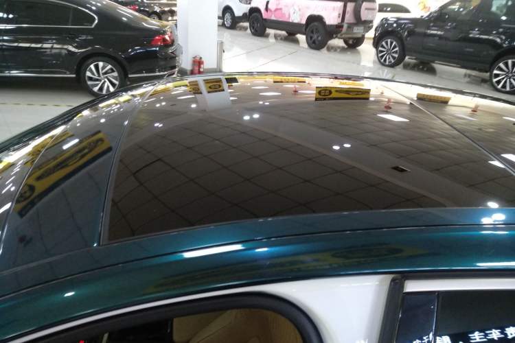 Used Jaguar XFL 2024 2.0T P250 Two-Wheel Drive Prestige Luxury Edition Roof