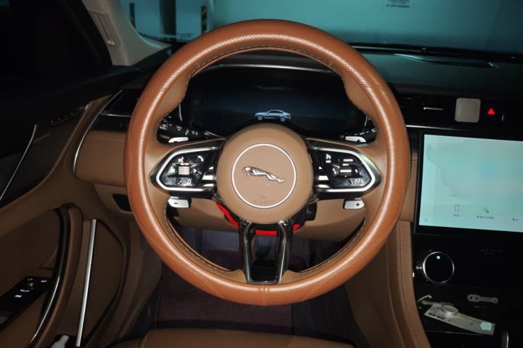 Used Jaguar XFL 2024 2.0T P250 Two-Wheel Drive Prestige Luxury Edition Steering Wheel