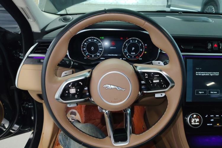 Used Jaguar XFL 2024 2.0T P250 Two-Wheel Drive Prestige Luxury Edition Steering Wheel