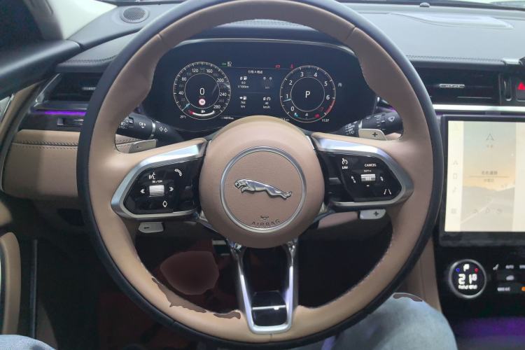 Used Jaguar XFL 2024 2.0T P250 Two-Wheel Drive Prestige Luxury Edition Steering Wheel