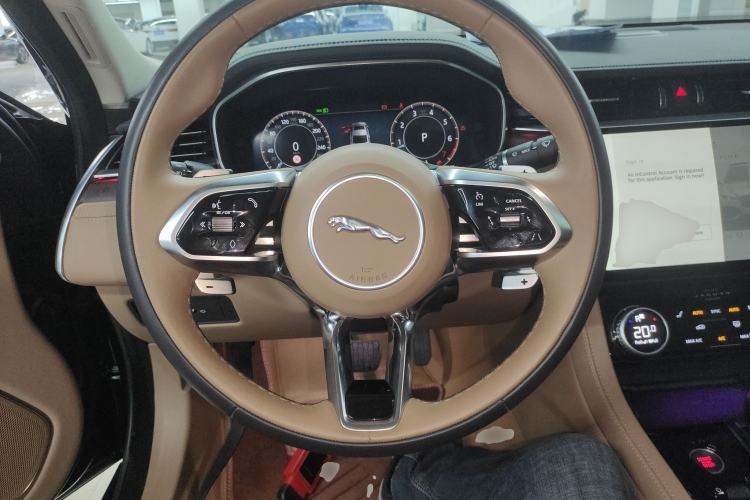 Used Jaguar XFL 2024 2.0T P250 Two-Wheel Drive Prestige Luxury Edition Steering Wheel