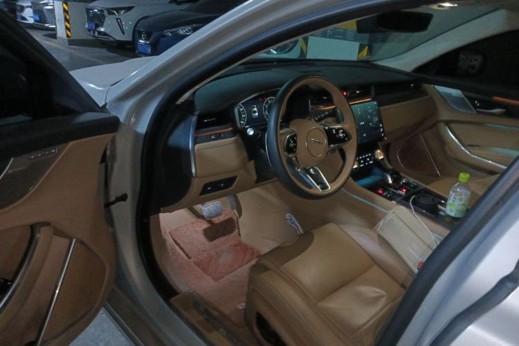 Used Jaguar XFL 2024 2.0T P250 Two-Wheel Drive Prestige Luxury Edition Driver Seat