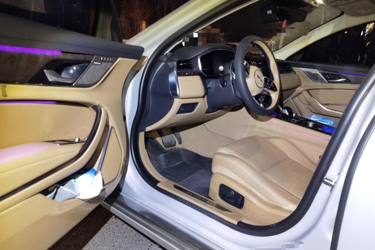 Used Jaguar XFL 2024 2.0T P250 Two-Wheel Drive Prestige Luxury Edition Driver Seat