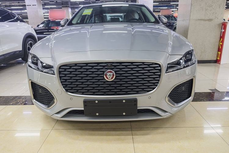 Used Jaguar XFL 2024 2.0T P250 Two-Wheel Drive Prestige Luxury Edition Exterior 1