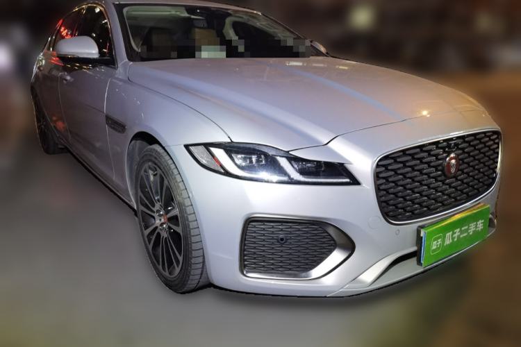 Used Jaguar XFL 2024 2.0T P250 Two-Wheel Drive Prestige Luxury Edition Front Right 45 Deg