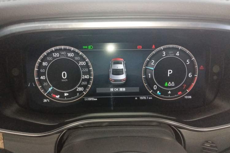 Used Jaguar XFL 2024 2.0T P250 Two-Wheel Drive Prestige Luxury Edition Instrument Cluster