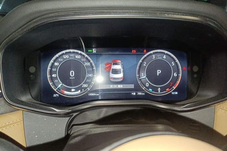 Used Jaguar XFL 2024 2.0T P250 Two-Wheel Drive Prestige Luxury Edition Instrument Cluster