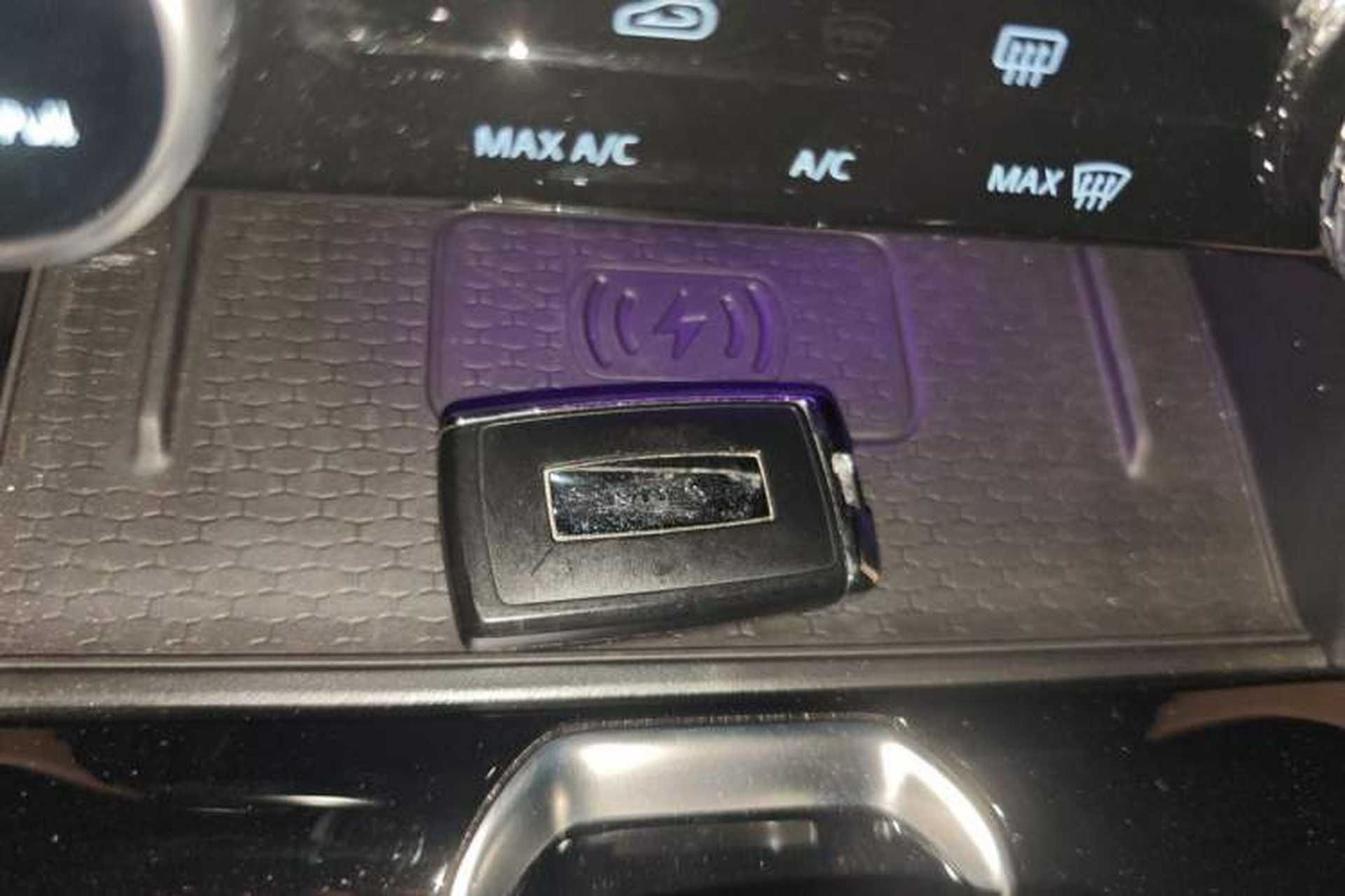Used Jaguar XFL 2024 2.0T P250 Two-Wheel Drive Prestige Luxury Edition Interior 1