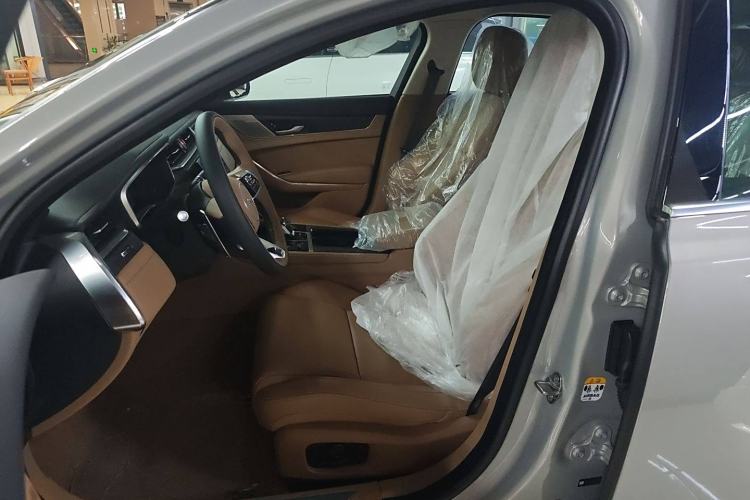 Used Jaguar XFL 2024 2.0T P250 Two-Wheel Drive Prestige Luxury Edition Left Front Seat
