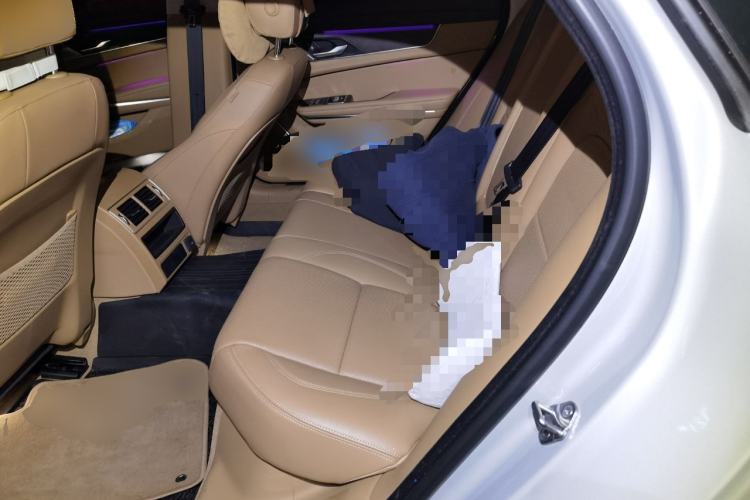 Used Jaguar XFL 2024 2.0T P250 Two-Wheel Drive Prestige Luxury Edition Left Rear Seat