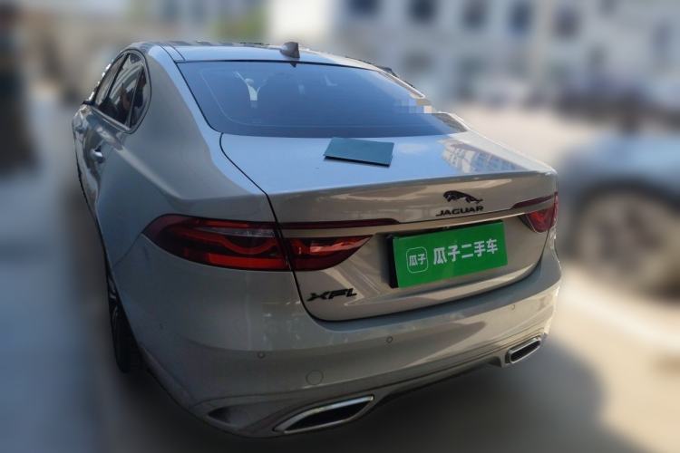 Used Jaguar XFL 2024 2.0T P250 Two-Wheel Drive Prestige Luxury Edition Rear Left 45 Deg