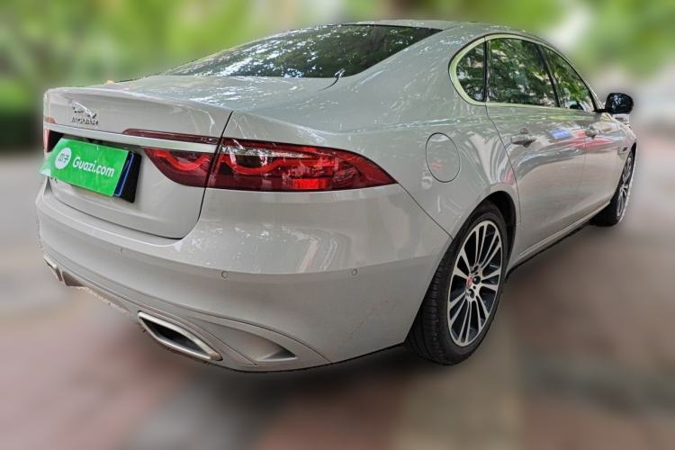 Used Jaguar XFL 2024 2.0T P250 Two-Wheel Drive Prestige Luxury Edition Rear Right 45 Deg