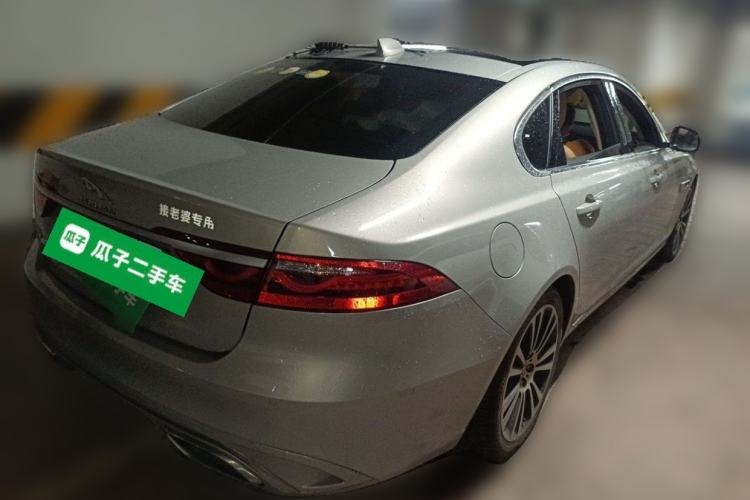 Used Jaguar XFL 2024 2.0T P250 Two-Wheel Drive Prestige Luxury Edition Rear Right 45 Deg