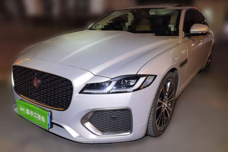 Used Jaguar XFL 2024 2.0T P250 Two-Wheel Drive Prestige Luxury Edition Guazi used car, China used car export, Used car for sale, Used  cars, Cheapest cars for sale