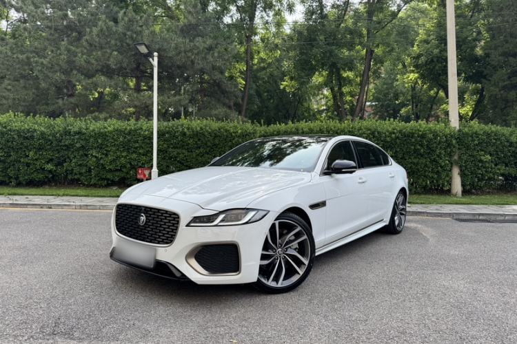 Used Jaguar XFL 2024 2.0T P300 Four-Wheel Drive Flagship Sport Gold Edition Guazi used car, China used car export, Used car for sale, Used  cars, Cheapest cars for sale