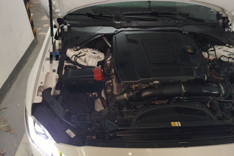 Used Jaguar XFL 2024 2.0T P250 Two-Wheel Drive Prestige Luxury Edition Engine Bay Right
