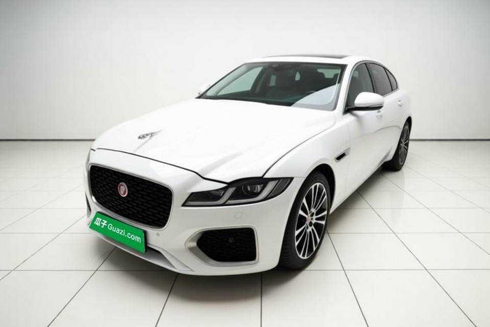 Jaguar XFL 2024