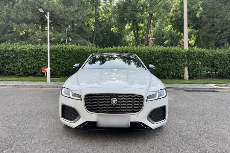 Used Jaguar XFL 2024 2.0T P300 Four-Wheel Drive Flagship Sport Gold Edition Exterior 1