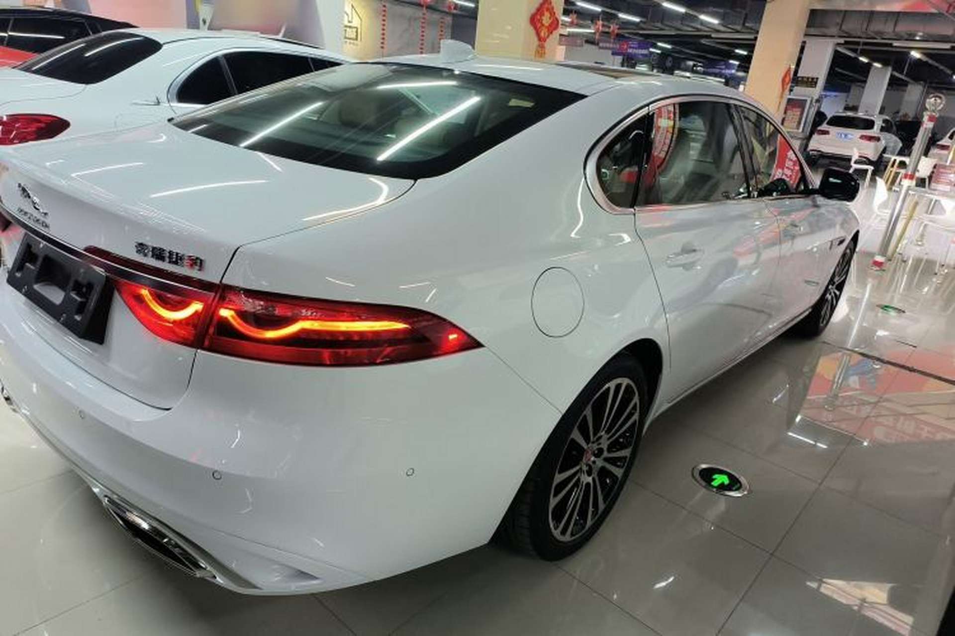 Used Jaguar XFL 2024 2.0T P250 Two-Wheel Drive Prestige Luxury Edition Exterior 5