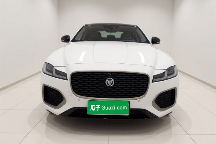 Used Jaguar XFL 2024 2.0T P300 Four-Wheel Drive Flagship Sport Gold Edition Front
