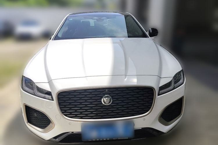 Used Jaguar XFL 2024 2.0T P300 Four-Wheel Drive Flagship Sport Gold Edition Front