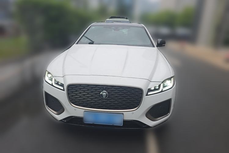 Used Jaguar XFL 2024 2.0T P300 Four-Wheel Drive Flagship Sport Gold Edition Front