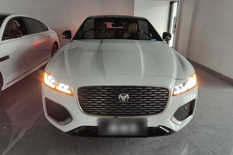 Used Jaguar XFL 2024 2.0T P300 Four-Wheel Drive Flagship Sport Gold Edition Front