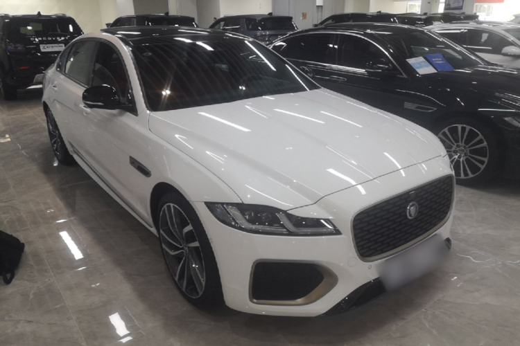 Used Jaguar XFL 2024 2.0T P300 Four-Wheel Drive Flagship Sport Gold Edition Front Right 45 Deg