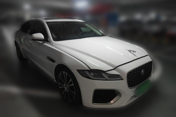 Used Jaguar XFL 2024 2.0T P250 Two-Wheel Drive Prestige Luxury Edition Front Right 45 Deg