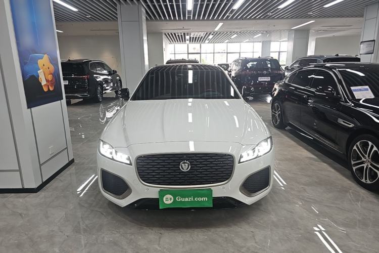 Used Jaguar XFL 2024 2.0T P300 Four-Wheel Drive Flagship Sport Gold Edition Front
