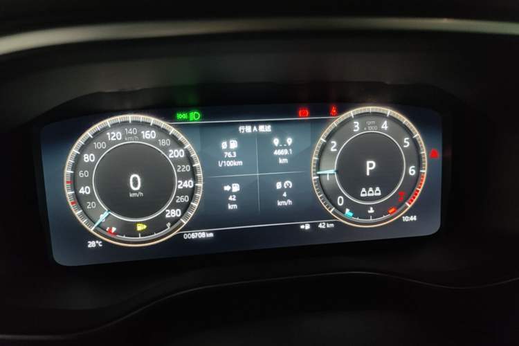 Used Jaguar XFL 2024 2.0T P300 Four-Wheel Drive Flagship Sport Gold Edition Instrument Cluster