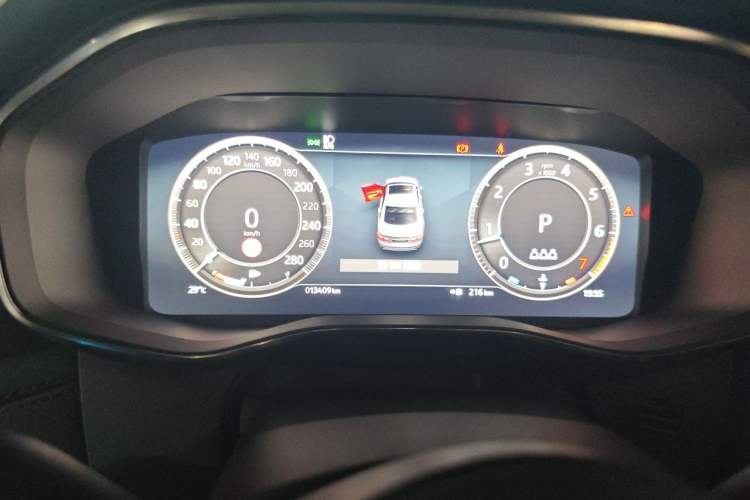 Used Jaguar XFL 2024 2.0T P250 Two-Wheel Drive Prestige Luxury Edition Instrument Cluster