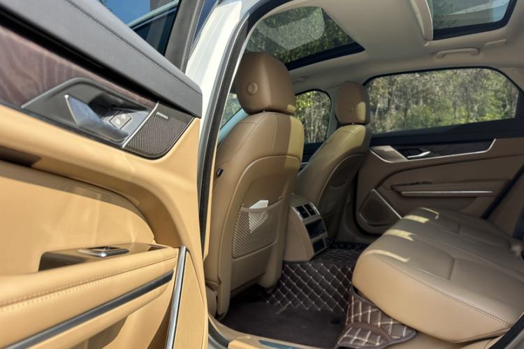 Used Jaguar XFL 2024 2.0T P250 Two-Wheel Drive Prestige Luxury Edition Interior 1