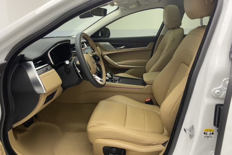 Used Jaguar XFL 2024 2.0T P250 Two-Wheel Drive Prestige Luxury Edition Interior 2