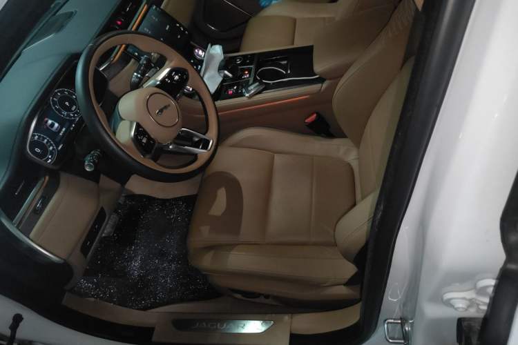 Used Jaguar XFL 2024 2.0T P250 Two-Wheel Drive Prestige Luxury Edition Left Front Seat