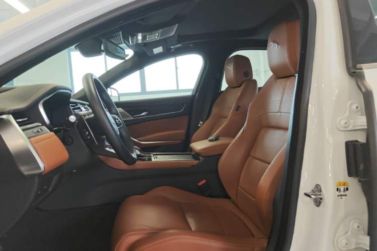 Used Jaguar XFL 2024 2.0T P300 Four-Wheel Drive Flagship Sport Gold Edition Left Front Seat
