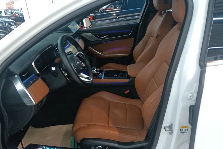 Used Jaguar XFL 2024 2.0T P300 Four-Wheel Drive Flagship Sport Gold Edition Left Front Seat