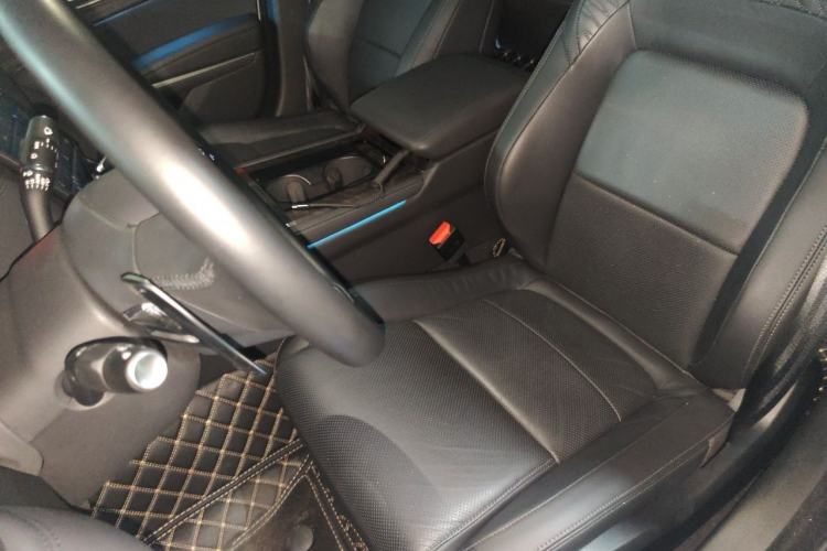 Used Jaguar XFL 2024 2.0T P250 Two-Wheel Drive Prestige Luxury Edition Left Front Seat