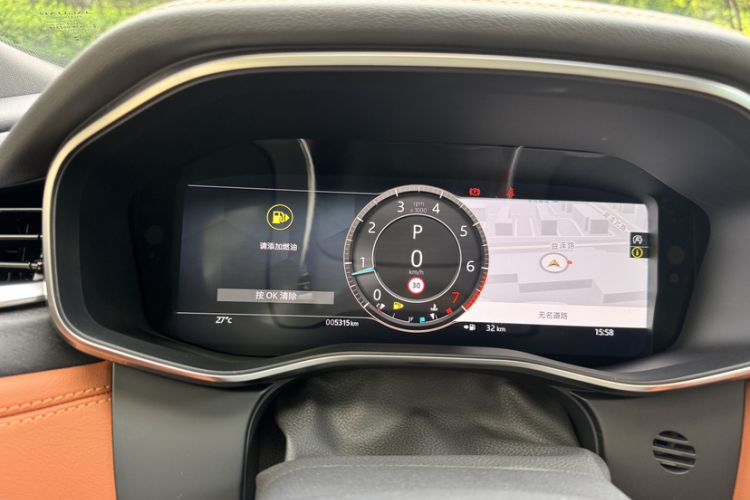 Used Jaguar XFL 2024 2.0T P300 Four-Wheel Drive Flagship Sport Gold Edition Odometer Close Up