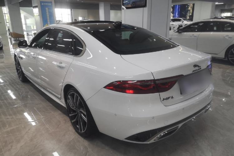 Used Jaguar XFL 2024 2.0T P300 Four-Wheel Drive Flagship Sport Gold Edition Rear Left 45 Deg